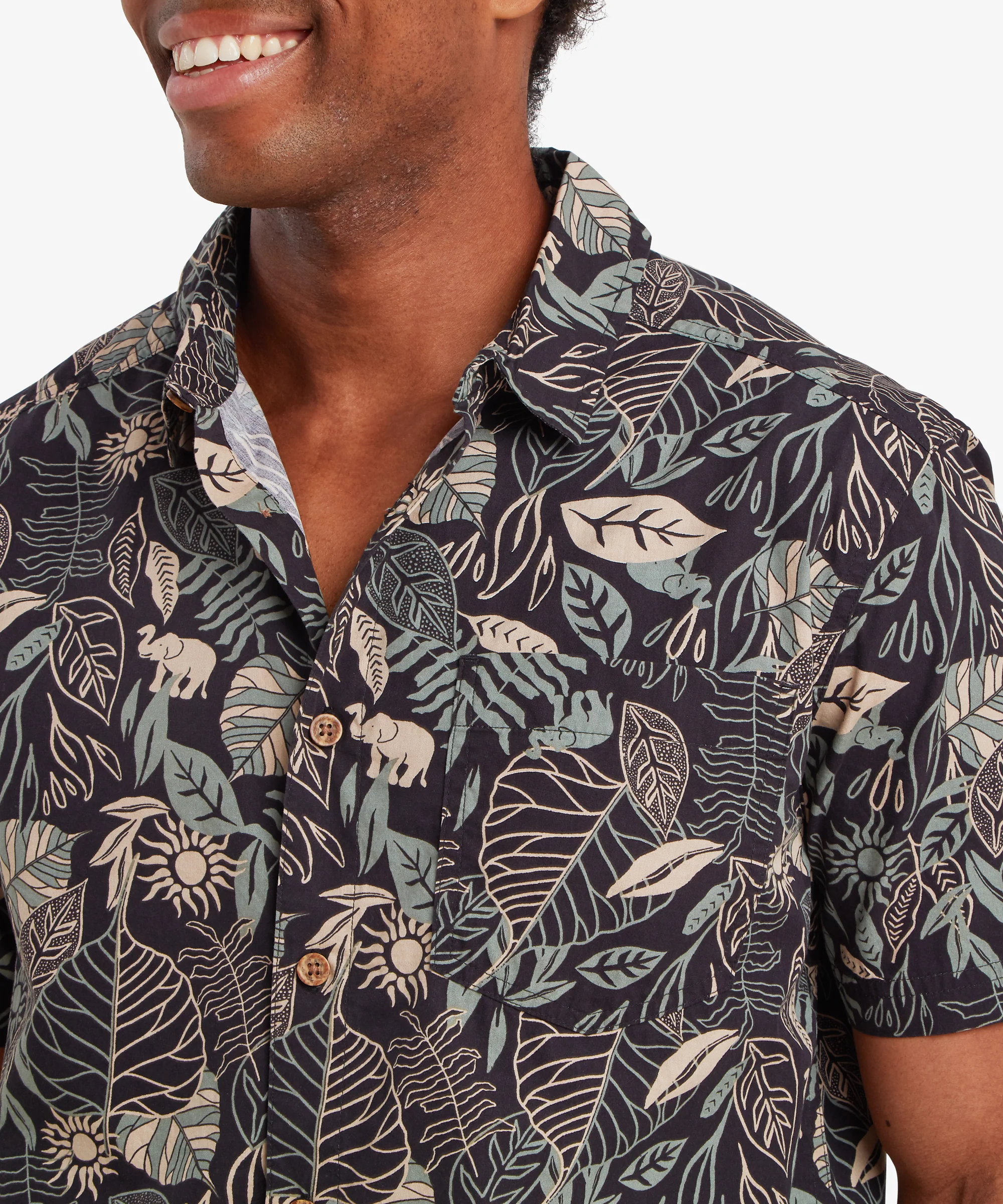 Balun Short Sleeve Shirt - Black Tropical - Image 9
