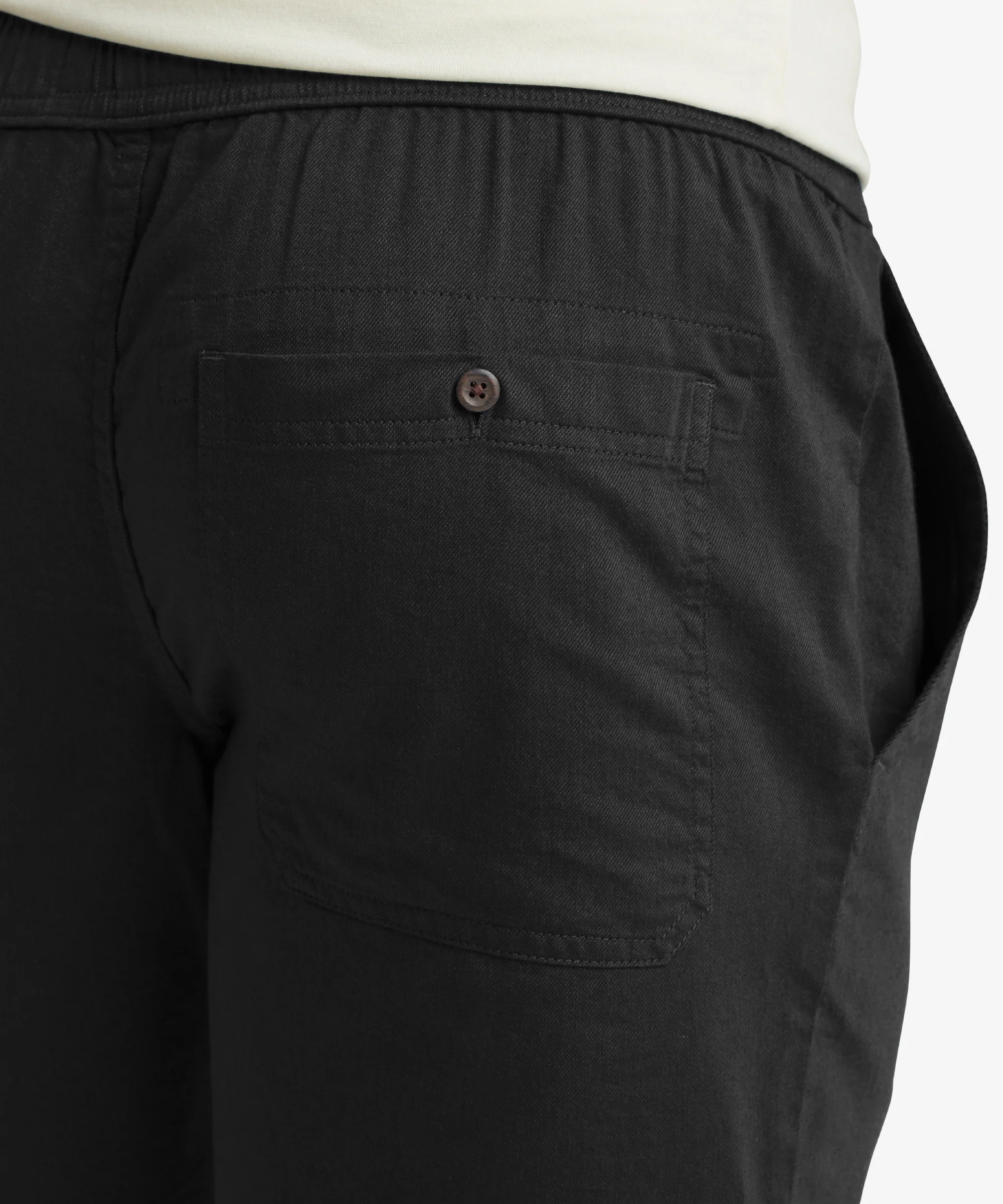 Palmo Shorts - Black - Image 6
