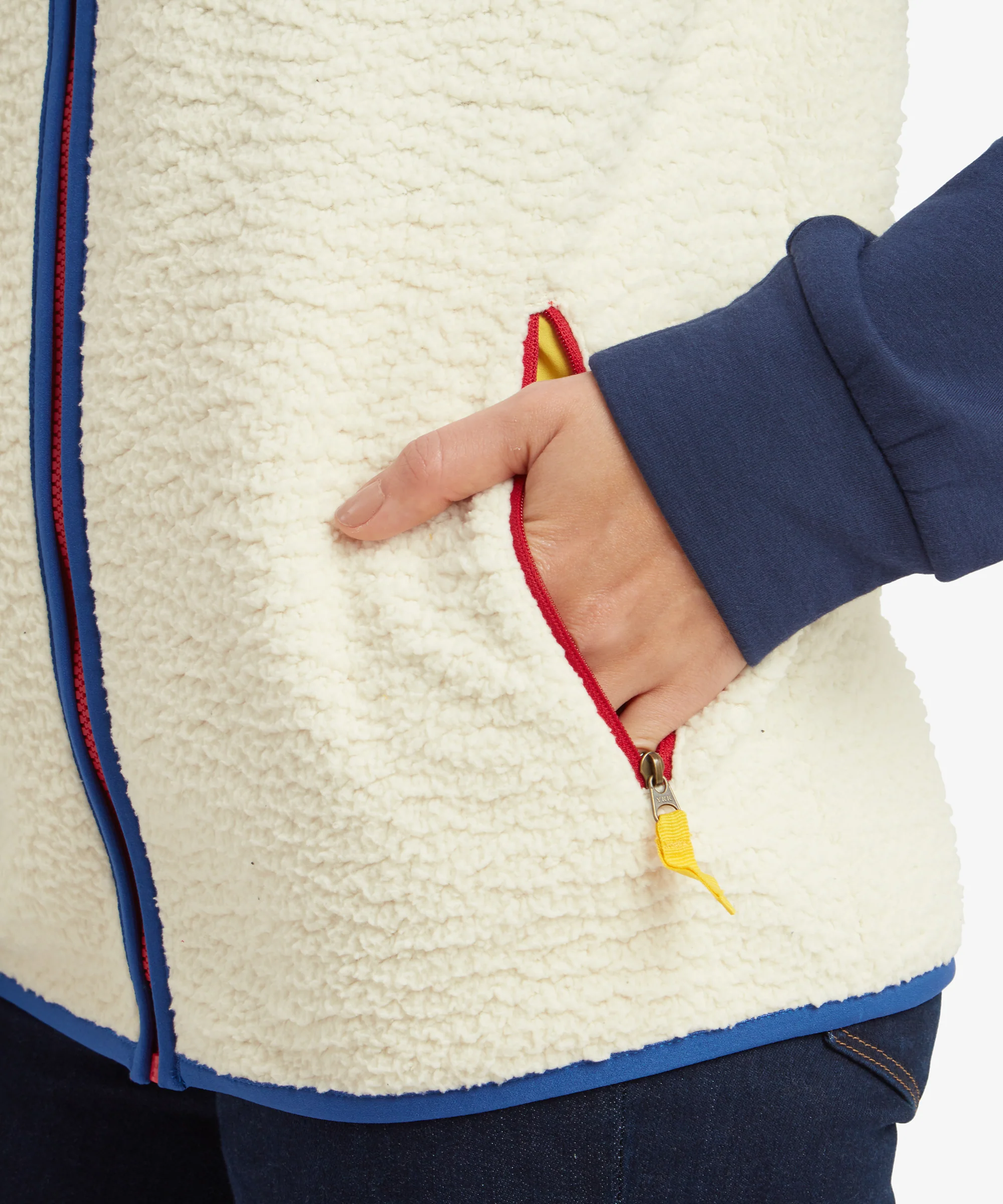 Tarcho Fleece Vest  - Peetho - Image 10