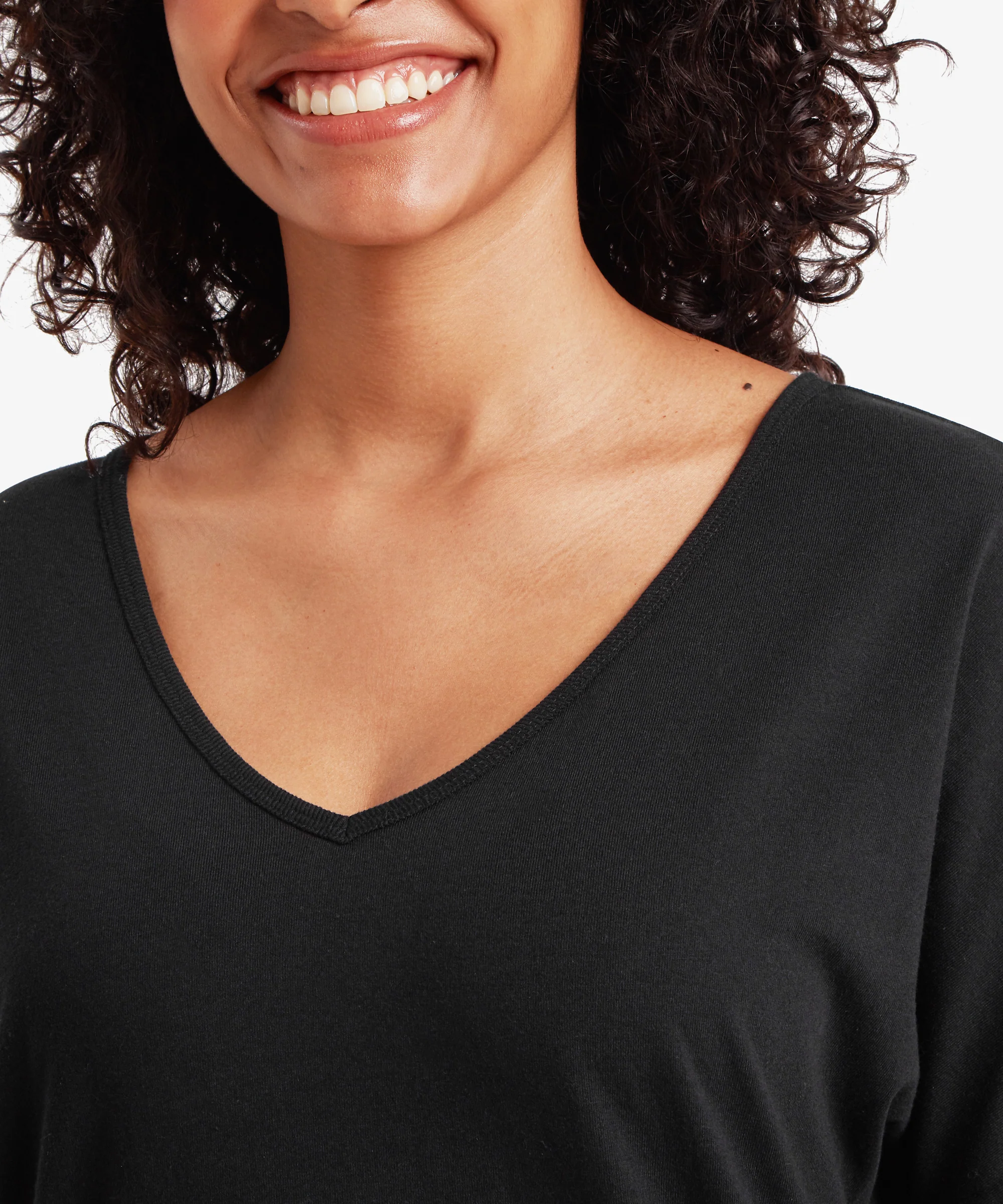 Jutnu V-Neck T-Shirt - Black - Image 6