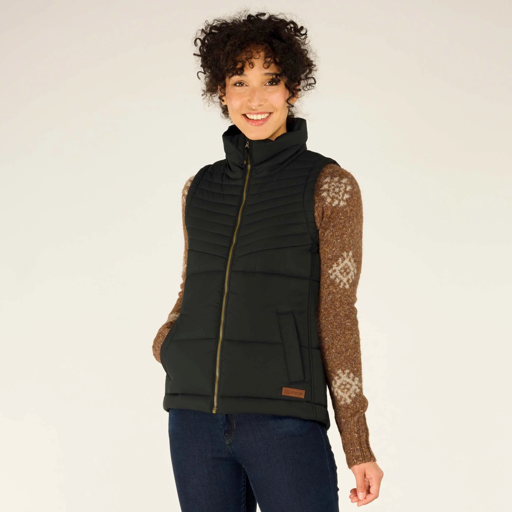 Kabru Vest - Black - Image 2