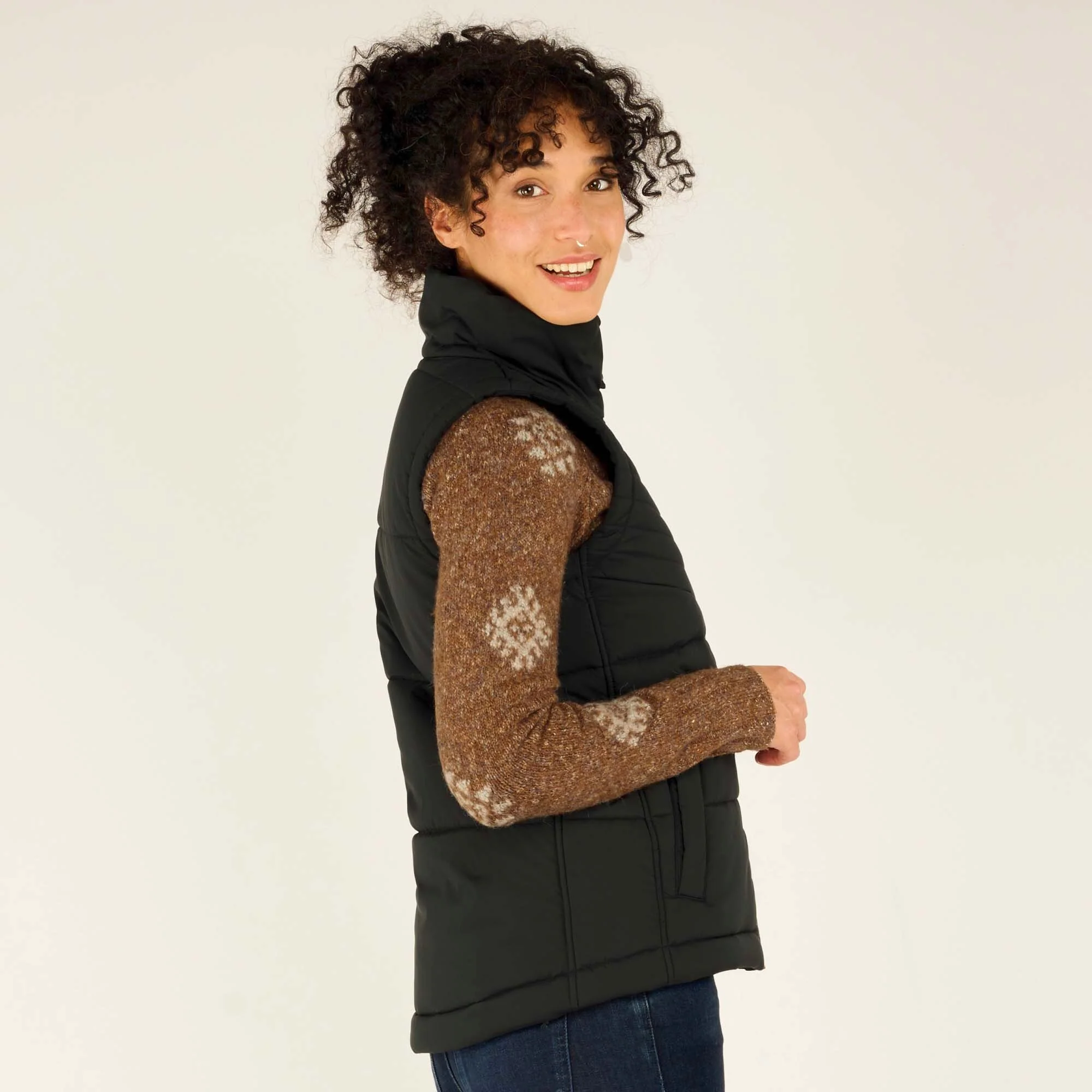 Kabru Vest - Black - Image 4