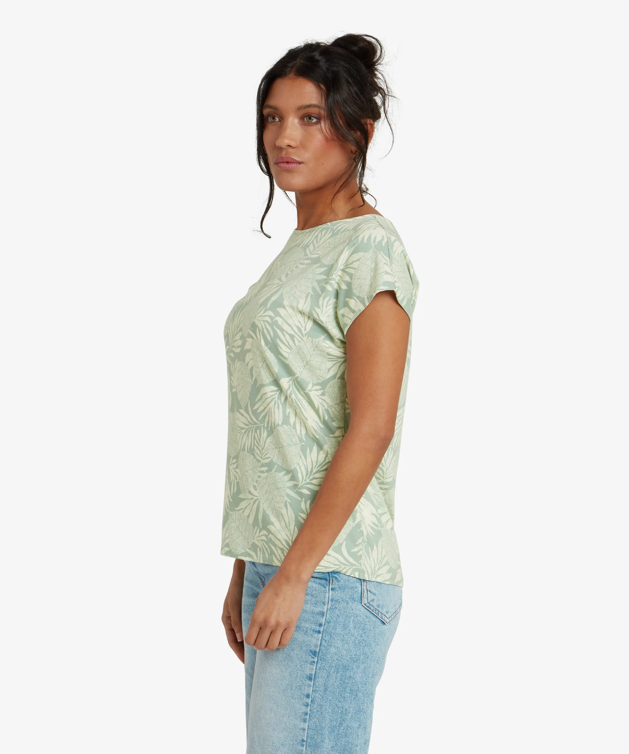 Neha T-Shirt - Celery Bhodi Leaf - Image 4
