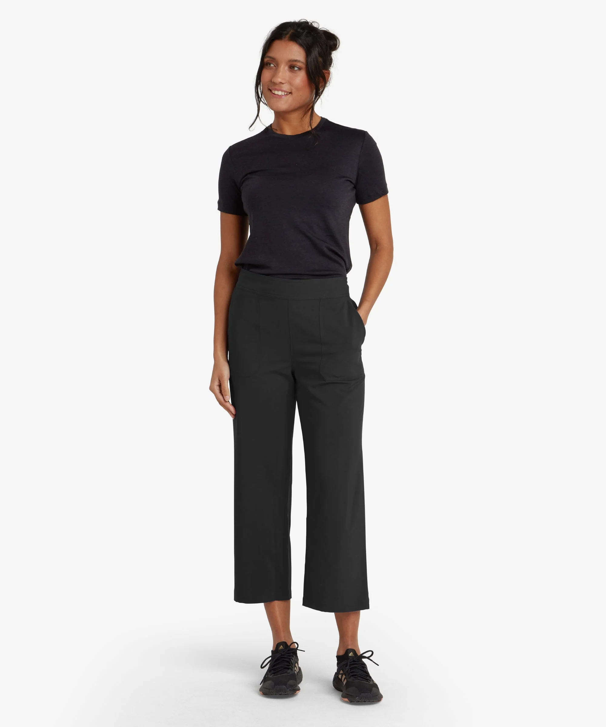 Sajilo Capri - Black - Image 3